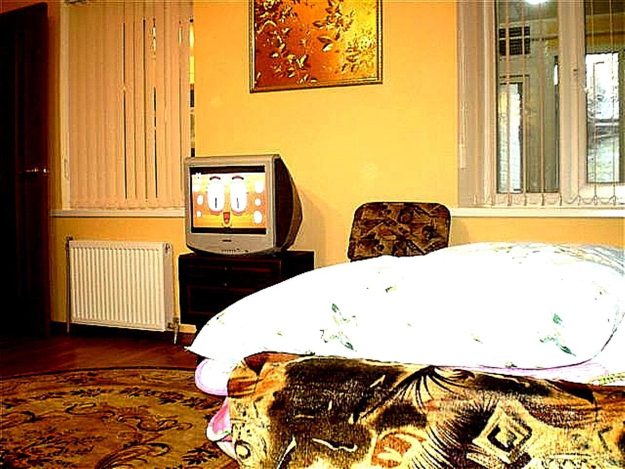 2 Ком Квартира Соборная-Макарова-Макдональдс 4 Дивана Wi-Fi Самый Центр Николаева 2 Этаж Luaran gambar